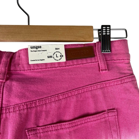 NWT Umgee Pink Ombre Denim Mini Skirt Size Large Gradient Dip Dye Raw Hem Y2 - Picture 5 of 13